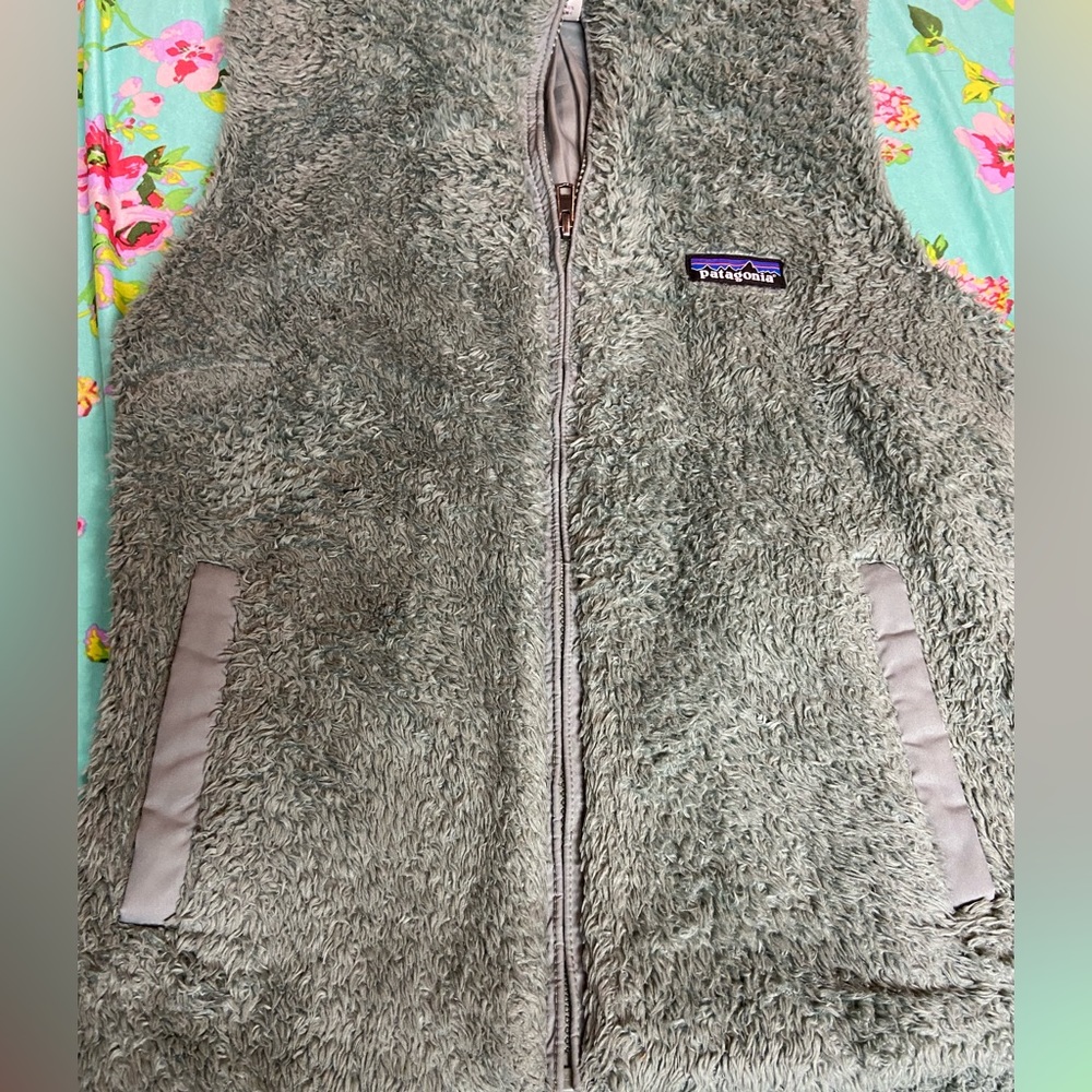 Patagonia Green Los Gatos Vest - Picture 6 of 6